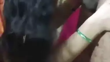 Madurai lady gives a Tamil blowjob to her brother in law
