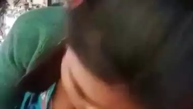 Local Desi Randi blowjob to a truck driver MMS