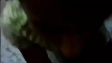 Getting sucked by delhi girl