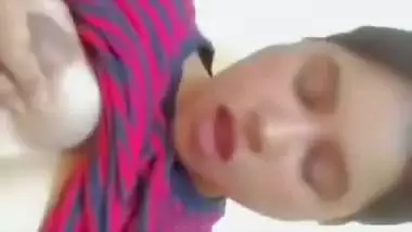Cute girlfriend boobs show on Snapchat app