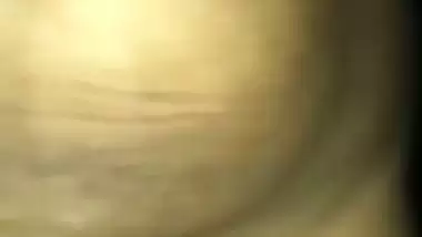 South Indian man shows lady’s pussy in nude mms