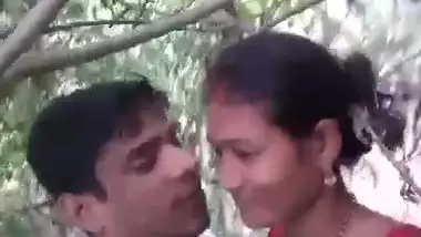 Bhojpuri Kampoz - Bhojpuri Bhabhi Dewar Xvidio Kampoz Me mms videos on Hdtubefucking.com