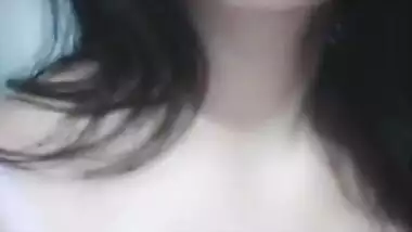 Indian Bhabhi showing her boobs pussy