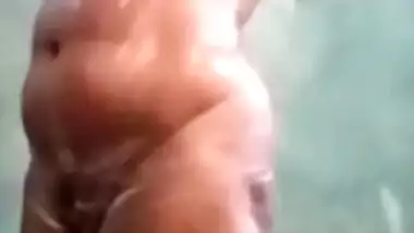 Tamil Wife Full Nude Bathing