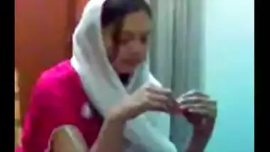 Poonam sexy call to lovers