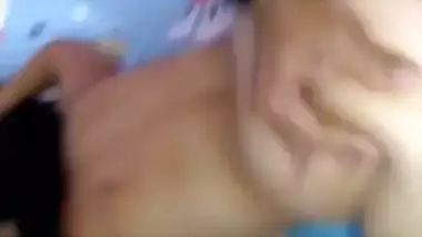 Desi hard sex of a guy fucking a pussy like a beast