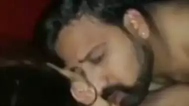 Husband records his Indian MMS porn with his wife