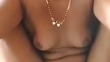 Village lady enjoys video call sex with her husband