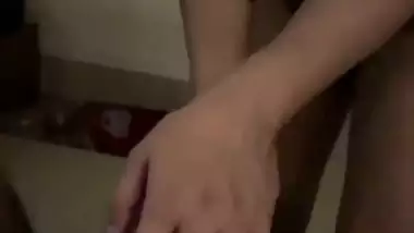 Beautiful in white saree desi girl nude blowjob and sex