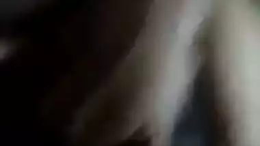 Tamil Slut Bhabhi Masturebating in Bathroom