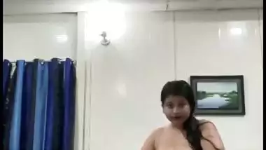 Dick sucking nude Bengali girlfriend viral sex videos