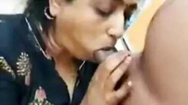 Kannur Ammayi kambikuttan kunna sucking hospital sex