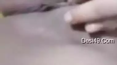 Today Exclusive- Bhabhi Showing Her Big Boobs