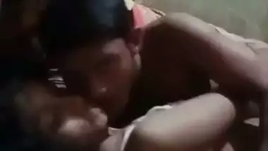 Village couple’s xxx desi MMS of chudai