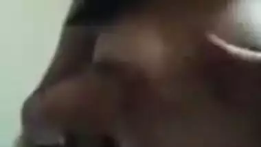 Desi amateur XXX model invites fans to see her small sex twins