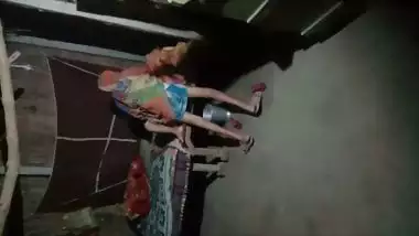 Sasur Bahu homemade hiddencam sex video