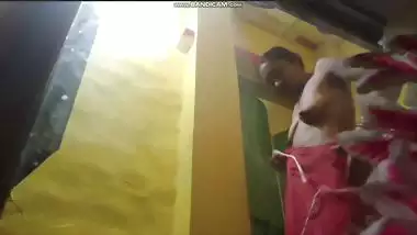 Village mom dress change caught by horny son