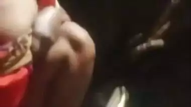 Desi Village Bhabhi Shows Her Boobs And Pussy