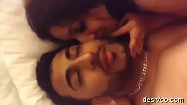 Beauty Teen girl Enjoys in bed with Boyfriend