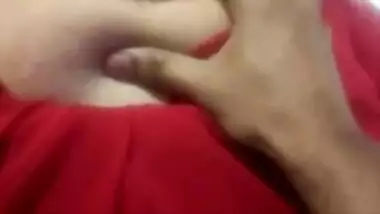Hot bhabhi aunty milf navel rubbed with lemon