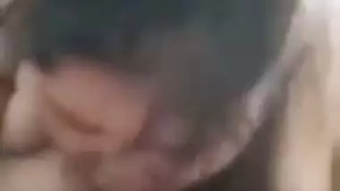 Chubby lady sucks a dick and records blowjob MMS