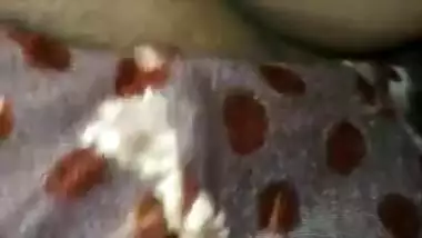 Desi husband play with his wife’s pussy