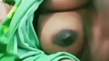 TikTok besties kissing and boobs showing romance