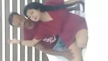 Desi couple HD porn oral sex as the kick off show