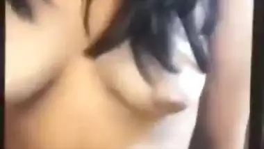 Live cam girl Riya nude video recorded by client