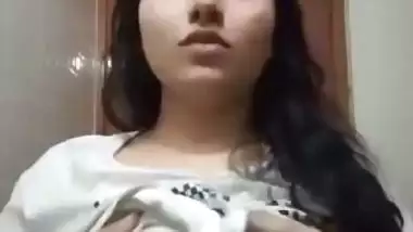 Tanker bhabhi video making of her going topless