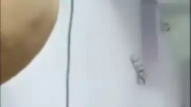 Young guy fucks village aunty in a desi sex video