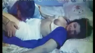 Mallu Aunty Sexy In Bed