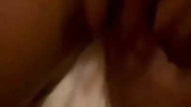 Man bangs his busty GF’s pussy and enjoys hotel sex