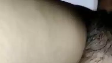 Girl takes her first dick in her tight pussy in xxx MMS