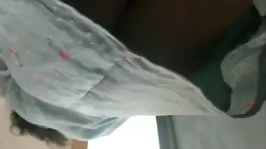 Indian upskirt from Mumbai Mall