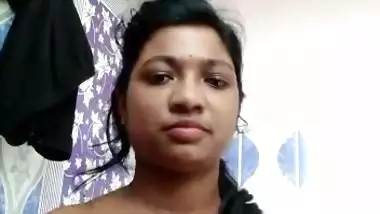 Malayali chechi nude show of her Big boobs and Pooru
