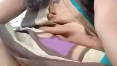 Telugu wife showing her ass and pussy outdoors