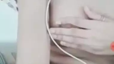 Rachna solo naked show