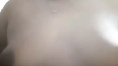 Bengali Desi Bhabhi's wet XXX bush is the main character of porn show