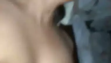 Desi bhabhi rubbing chut while fucking video