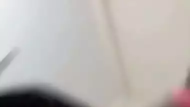 Man fucks a Patna girl and records Bihari sex video