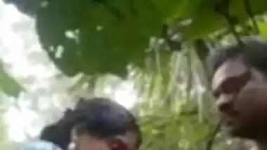 Desi village couple sex in jungle recorded