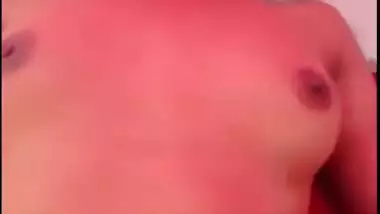 Guy bangs his 19-year-old dehati GF in a hotel room