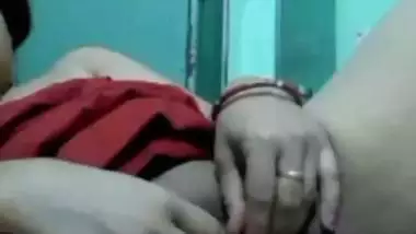Milky boobs unsatisfied bhabhi viral nude show