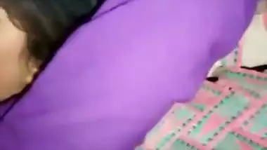 Local desi girl naked shaved pussy viral fucking