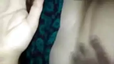 Mallu aunty Sheela cummed on hairy vagina