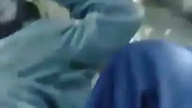 Daring lover and his Muslim GF enjoys outdoor sex