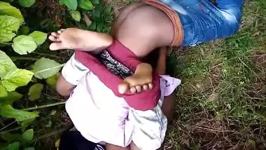 Outdoor dehati randi chudai MMS porn video