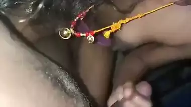 Hornt Telugu wife handjob and blowjob before viral sex