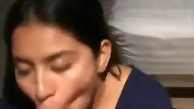 Cock hungry Mumbai babe sucks a dick and licks cum